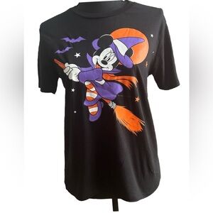 Disney Themed Halloween Black Tee, Mickey Mouse Riding Broom women’s Size XSmall